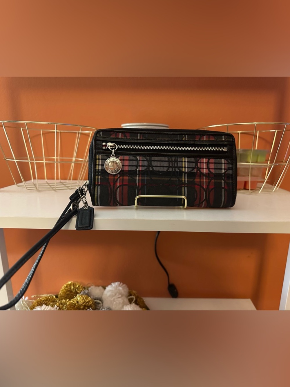 COACH Black Plaid Tartan Accordion Wristlet Wallet
